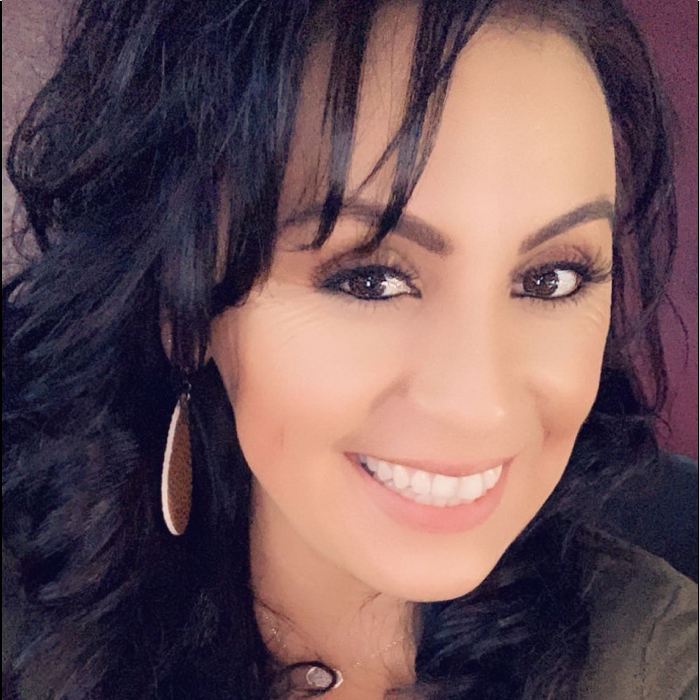 Meet your Posher, Erica